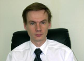 Russische leverancier van VeriChip: “Ik ben niet bang voor de implantatieprocedure Reis naar Tien Shan Petr Semenov-Tyan-Shansky